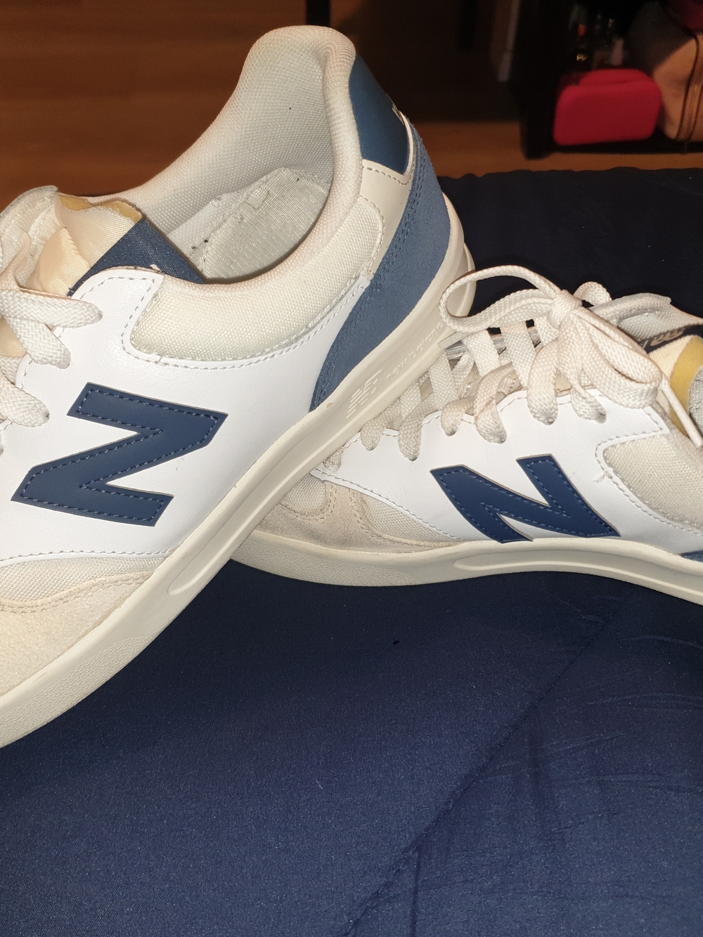 300 Court – New Balance Sneaker